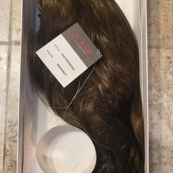 Mane Attraction Showgirl - Picture 8 of 8